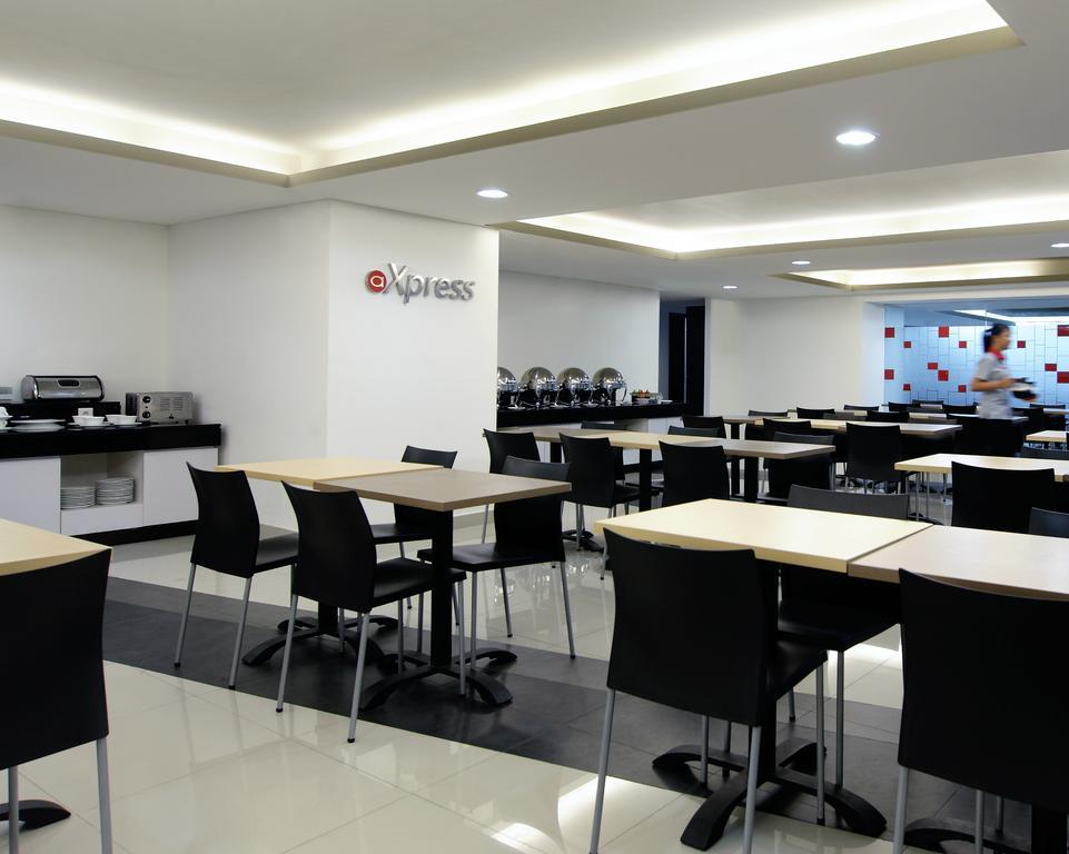 Amaris Hotel Thamrin City Yakarta Exterior foto